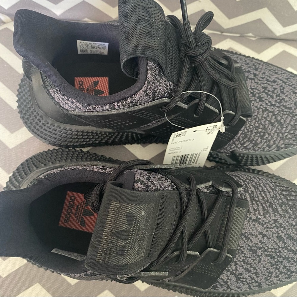 NEW! ADIDAS PROPHERE J - Picture 6 of 16